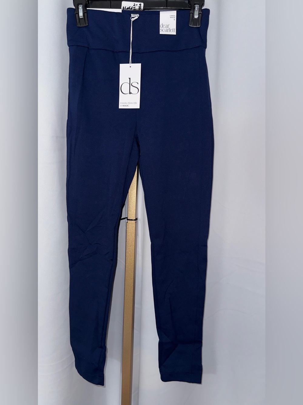 Dear Scarlett it Magic Navy Skinny pants
